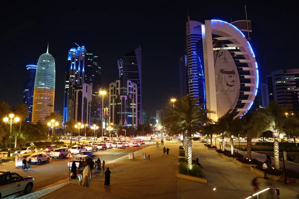 Qatar Doha Março 2018 Tráfego Rodoviário Centro Financeiro Doha Capital — Fotografia de Stock