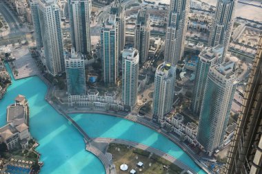 Birleşik Arap Emirlikleri, Dubai, 31 Ocak 2016: Görünüm Dubai downtown Burj Khalifa'nın gökdelenin 125 yerden. En iyi Uluslararası Dubai Kongre ve Sergi Sarayı, Birleşik Arap Emirlikleri, Basra Körfezi, Arap Yarımadası'nda, Orta Doğu
