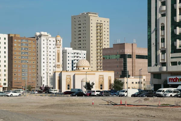 Eau Sharjah Fevereiro 2016 Edifícios Cidade Sharjah Nos Emirados Árabes — Fotografia de Stock