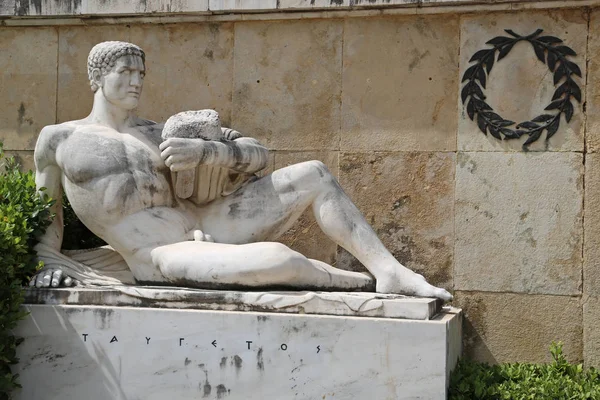 Socha Leonidas v návštěvu Thermopyl, Řecko — Stock fotografie