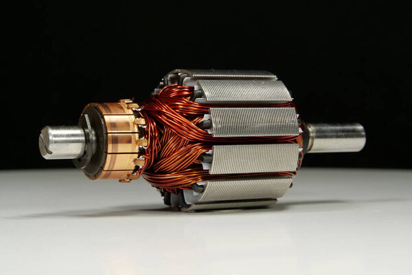 Ротор электродвигателя мелкой бытовой техники с медной катушкой
