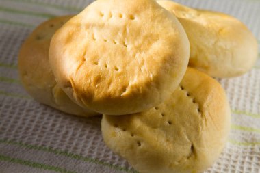 Pandecoco Hindistan cevizli tatlı bir ekmek.