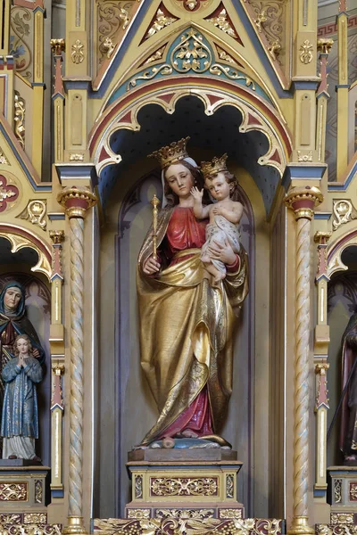 Maagd Maria Met Baby Jezus Standbeeld Het Altaar Van Onze — Stockfoto