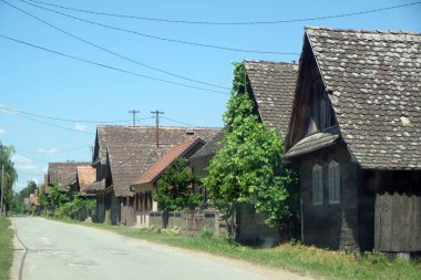 Ahşap evde tipik köy Krapje, Lonjsko Polje Doğa Parkı, Hırvatistan