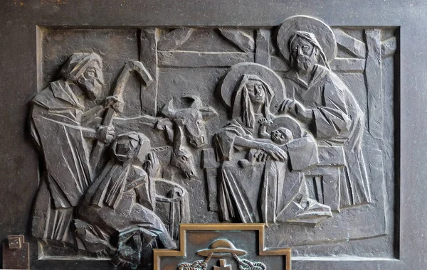 Nacimiento Jesús Detalle Puerta Entrada Catedral Asunción Varazdin Croacia —  Fotos de Stock