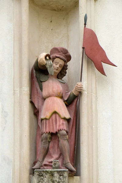 Floristik Statue Auf Hausfassade Varazdin Kroatien — Stockfoto