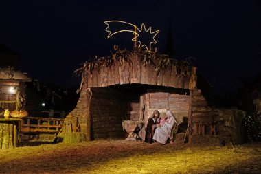 Dini ruhu içinde Zagreb Advent özellikle nerede topluluk Cenacolo canlı Christmas Doğum sahnesi, 20 Aralık 2016 düzenler Katedrali, önü hissedebiliyorum.