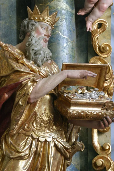 Βιβλική Μάγοι Μελχιόρ Άγαλμα Στο Βωμό Για Την Μπαρόκ Εκκλησία — Φωτογραφία Αρχείου