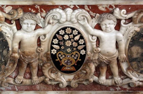 Άγγελοι Βωμός Του Μυστικού Δείπνου Στο Ζάγκρεμπ Καθεδρικό Ναό Αφιερωμένο — Φωτογραφία Αρχείου