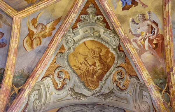 圣马修福音传教士 壁画在纯洁的构想教会在 Lepoglava 克罗地亚 — 图库照片