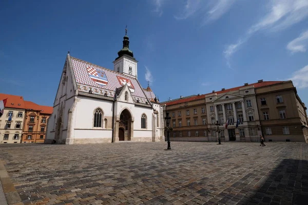 2017 日にクロアチア ザグレブの 世紀に聖マルコ教会さかのぼる — ストック写真