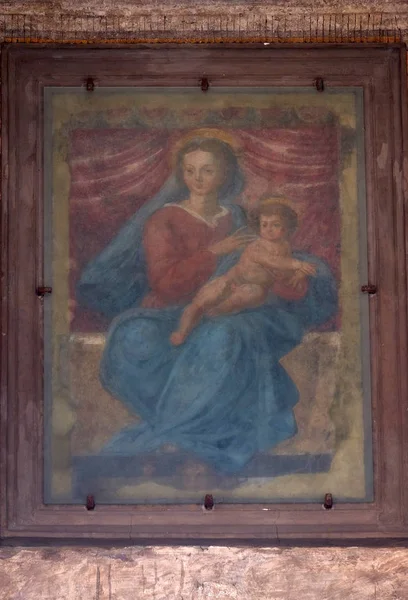 Porta San Gervasio Vnitřní Lunety Zdobeno Madona Dítětem Lucca Toskánsko — Stock fotografie