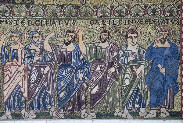 Mosaico Los Apóstoles Fachada Basílica Románica San Frediano Lucca Toscana — Foto de Stock
