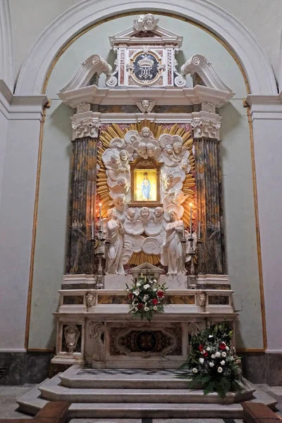 Virgen María Altar Basílica San Frediano Lucca Toscana Italia —  Fotos de Stock