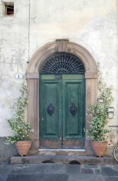 Residential Doorway Detail Medieval Town Lucca Tuscany Italy — Stock Photo, Image