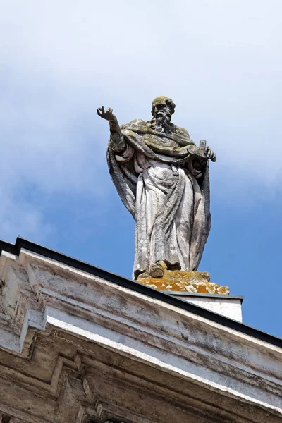 São Paulo Apóstolo Estátua Fachada Catedral Mântua Dedicada São Pedro — Fotografia de Stock