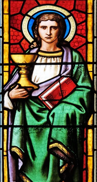 Saint John Evangelist Vitray Pencere Içinde Parish Kilisesi Saint Mark — Stok fotoğraf