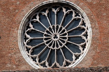 Gül pencere Saint Francis Kilisesi Mantua, İtalya 