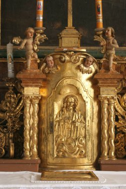 Tanrım, şu tapınak kalenin Klenovnik, Hırvatistan Chapel sunak üzerinde kapı 