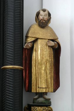 Aziz Paul Kutsal Ruh'un Lepoglava, Hırvatistan Immaculate Conception kilisenin sunak üzerinde münzevi heykeli 