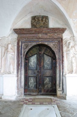 Kapıyı kilisenin Immaculate Conception Lepoglava, Hırvatistan