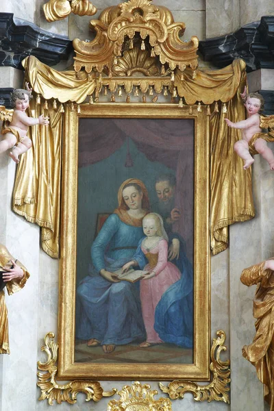 Saint Ann Alttaritaulu Kirkossa Immaculate Conception Lepoglava Kroatia — kuvapankkivalokuva