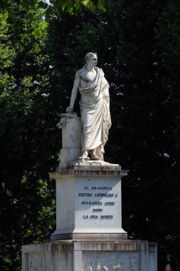 Anıt Pietro Leopoldo içinde Piazza Martiri della Libertà Pisa, İtalya