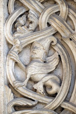 Wiligelmo, Princes Gate, Modena Katedrali, İtalya'nın takipçileri tarafından taş oymalar 