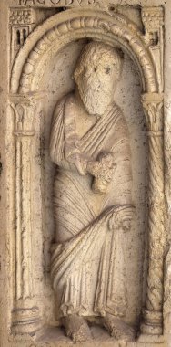 Saint Simon Havari, bas Rölyef takipçileri tarafından Wiligelmo, Princes Gate, Modena Katedrali, İtalya 
