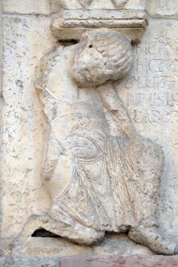 Genesis hikayeleri ile plaka: Abel ve Cain, ayrıntı rahatlama Wiligelmo, Modena Katedrali, İtalya tarafından hakkında bir hikaye 