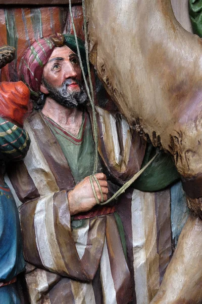 Characters Escort Biblical Kings Who Came Worship Newborn Jesus Nativity — Stock Photo, Image