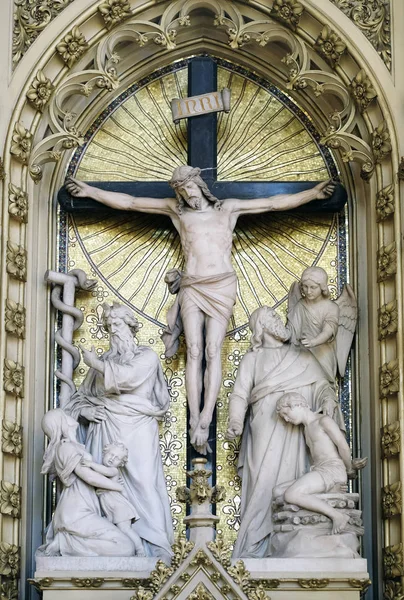 Ołtarz Świętego Krzyża Zagrzebiu Katedralna Wniebowzięcia Najświętszej Maryi Panny — Zdjęcie stockowe