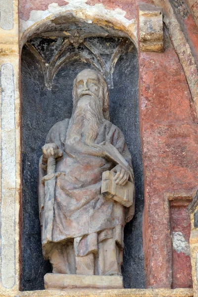 Статуя Святого Південному Портал Церкви Святого Марка Загребі Хорватія — стокове фото