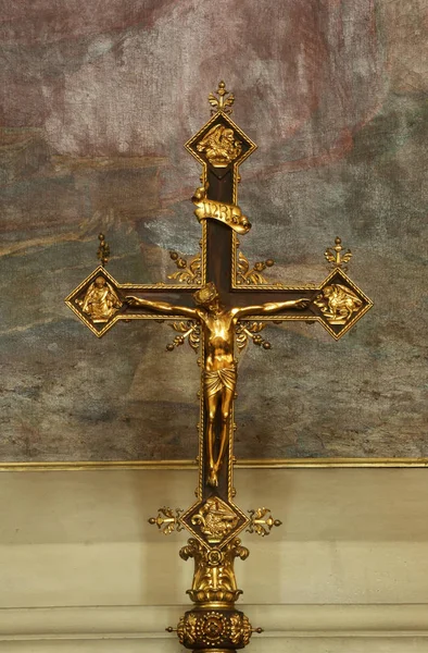Cruz Sobre Altar San Jerónimo Catedral Zagreb Dedicada Asunción María — Foto de Stock
