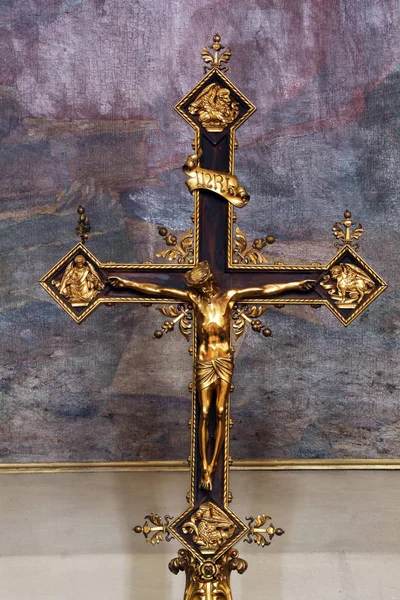 Cruz Sobre Altar San Jerónimo Catedral Zagreb Dedicada Asunción María —  Fotos de Stock