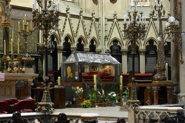 Sarcofago Del Beato Aloysius Stepinac Nella Cattedrale Zagabria Dedicata All — Foto Stock