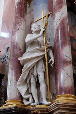 Aziz John Baptist heykel Benedictine Manastırı Kilisesi Amorbach, Almanya'da sunak üzerinde