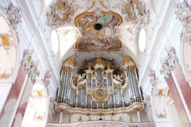 Bavaria, Almanya için alt Franconia Miltenberg ilçe Amorbach Benedictine Manastırı kilisede org 