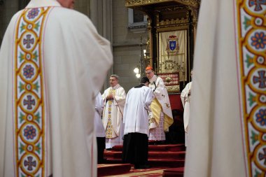 Zagreb Meryem varsayım üzerinde 05 Nisan 2015 katedral ayinde Paskalya