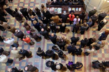 Zagreb Meryem varsayım üzerinde 05 Nisan 2015 katedral ayinde Paskalya