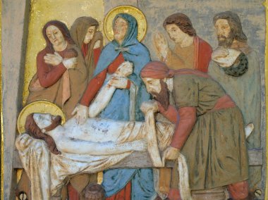 İsa'nın vücut çapraz, 13 istasyonları haç Hohenberg, Almanya'da listesinden kaldırılır. 