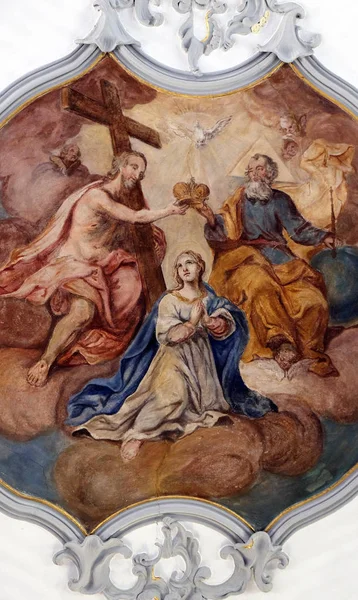 Krönung Der Jungfrau Maria Fresko Der Decke Der Schmerzensfrauenkirche Rosenberg — Stockfoto
