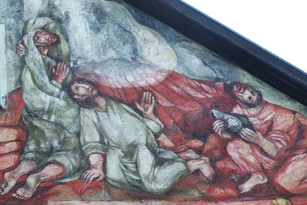 圣徒詹姆斯 彼得和约翰 在德国 Hohenberg 圣詹姆斯朝圣之家墙上的 Sieger 高迪晖壁画 — 图库照片
