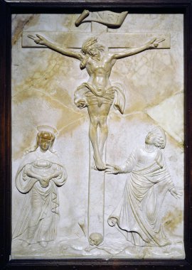 Mary ve Saint John Sebastian Loscher tarafından çarmıha mermer kabartma, 16 yüzyıl, Mimara Museum: Zagrep, Hırvatistan, sanatta tutku 07 Nisan 2017.
