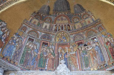 Saint Mark, mozaik San Marco Bazilikası, Venedik, İtalya, Unesco Dünya Mirası cephesinde gövdesini tercümesi