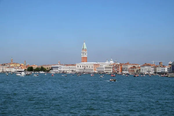 Stadtbild Von Venedig Blick Vom Kreuzfahrtschiff Auf Die Adria Venedig — Stockfoto