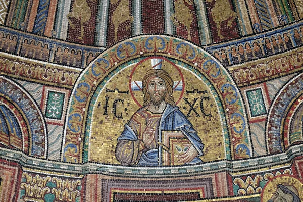 Christ Pantocrator Mosaic Facade Basilica San Marco Mark Square Venice — стоковое фото