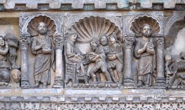 Krippe Anbetung Der Heiligen Drei Könige Relief Detail Der Basilika — Stockfoto