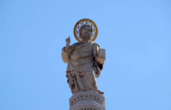 Statua San Marco Particolare Della Facciata Della Basilica San Marco — Foto Stock