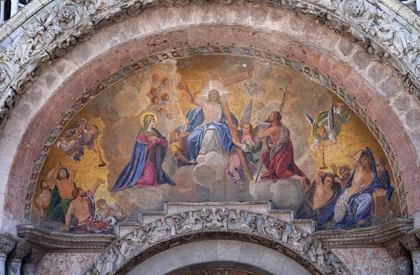 Cristo Glória Moldura Arco Maior Fachada Basílica San Marco Praça — Fotografia de Stock